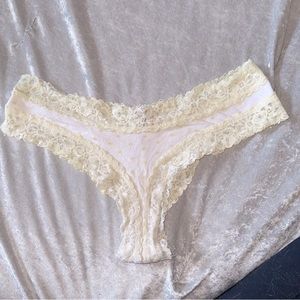 Victoria’s Secret cheeky panties